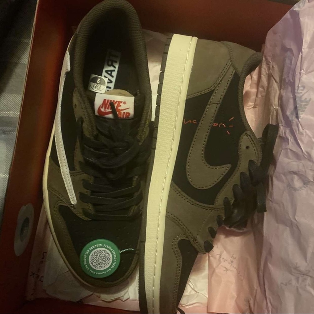 Jordan 1 Travis Scott Lows